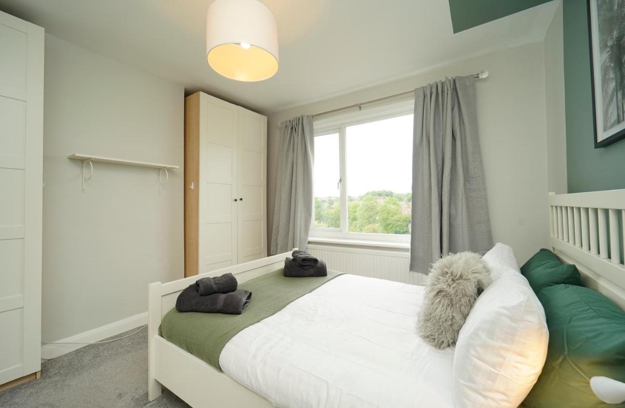Stunning 5 Bed House In Chapel Allerton, Sleeps 9 ลีดส์ ภายนอก รูปภาพ